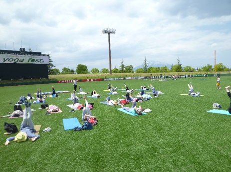 はるか夢球場YOGAフェスタ