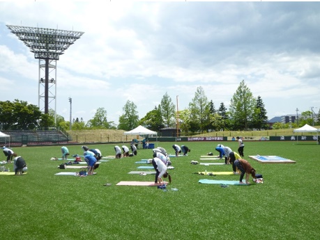 はるか夢球場YOGAフェスタ