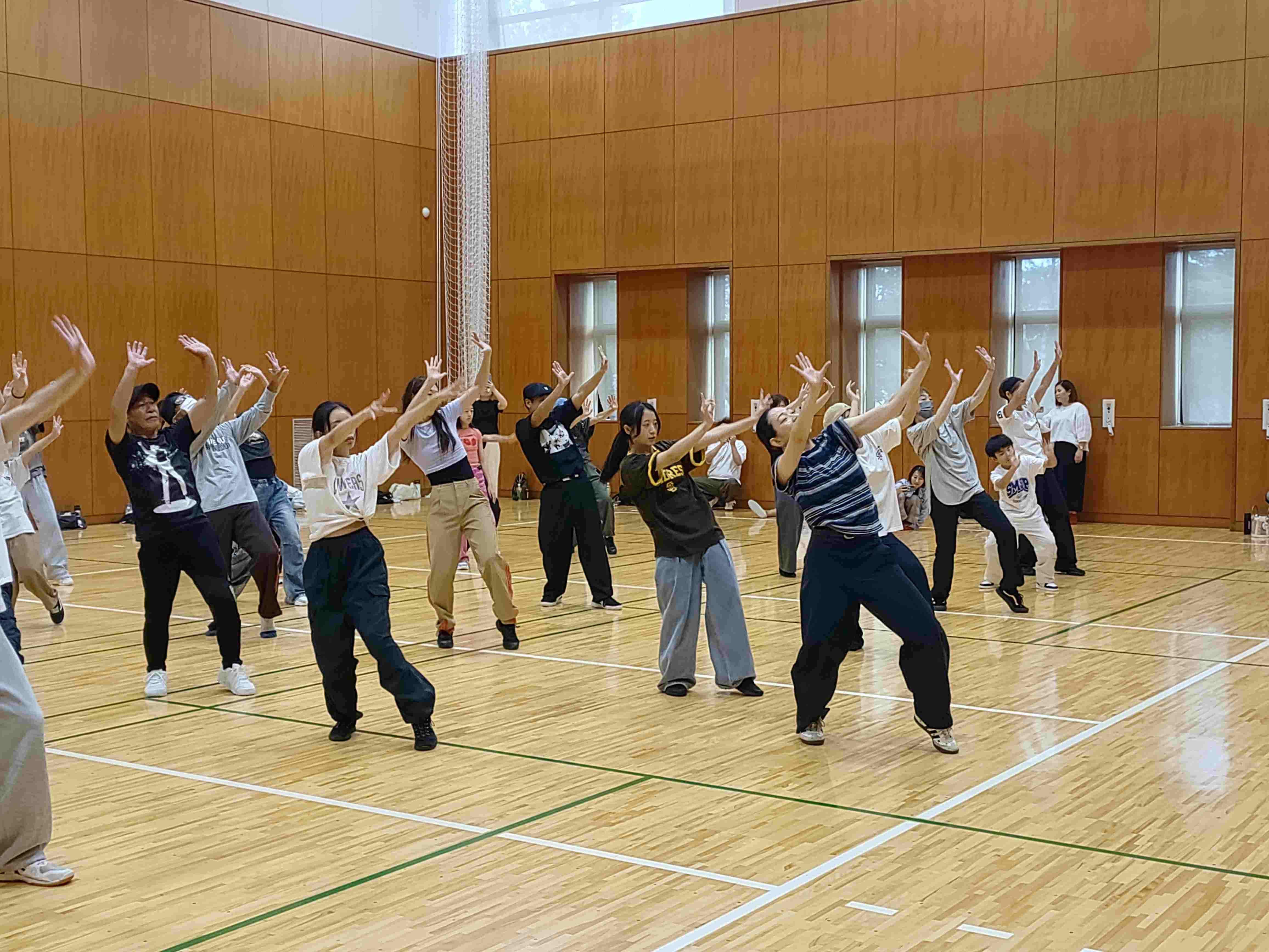 SPECIAL DANCE