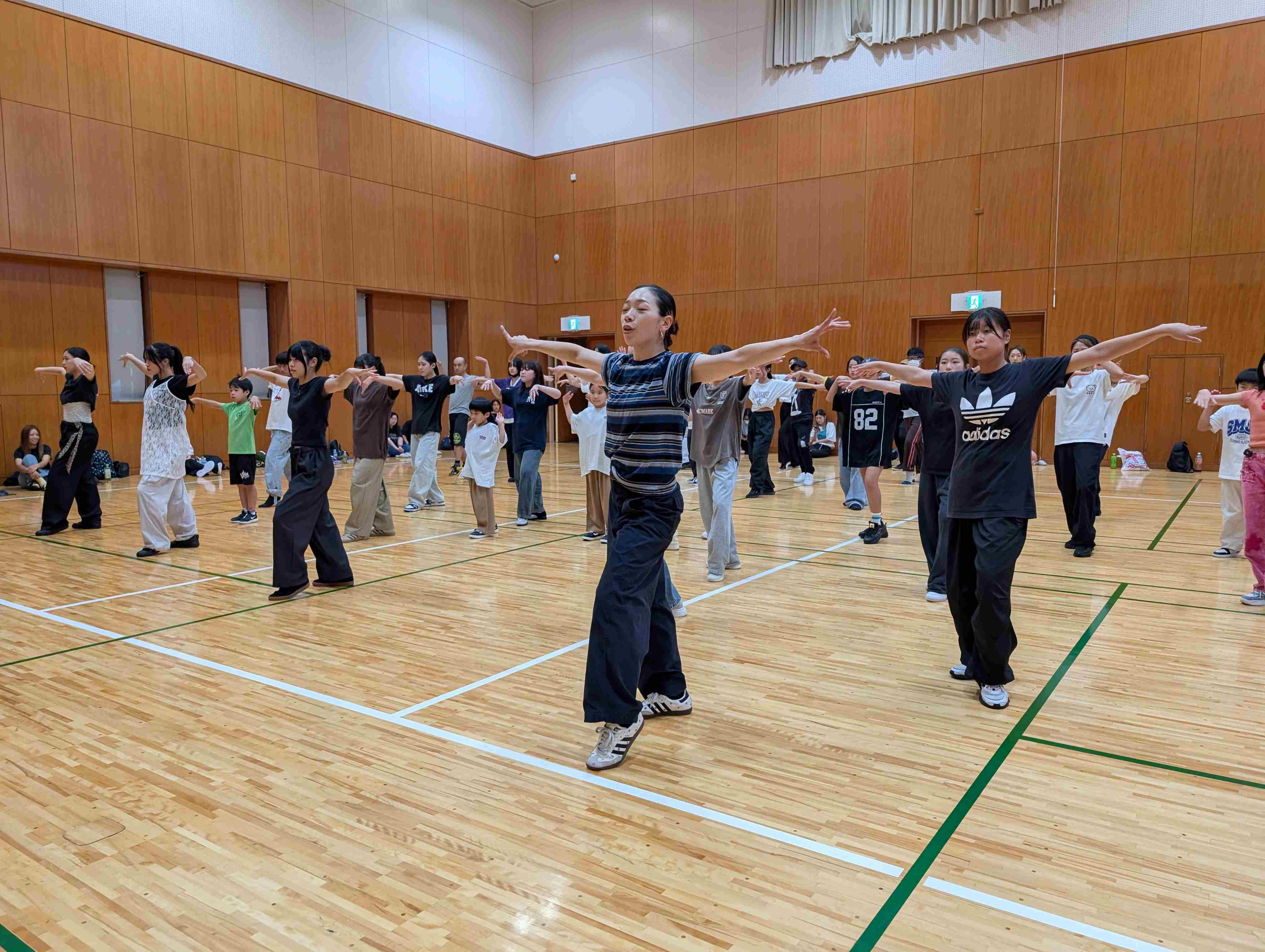 SPECIAL DANCE
