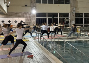 プールで楽しくFITNESS