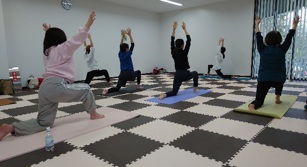 はるか夢球場ポジティブフィットネス教室