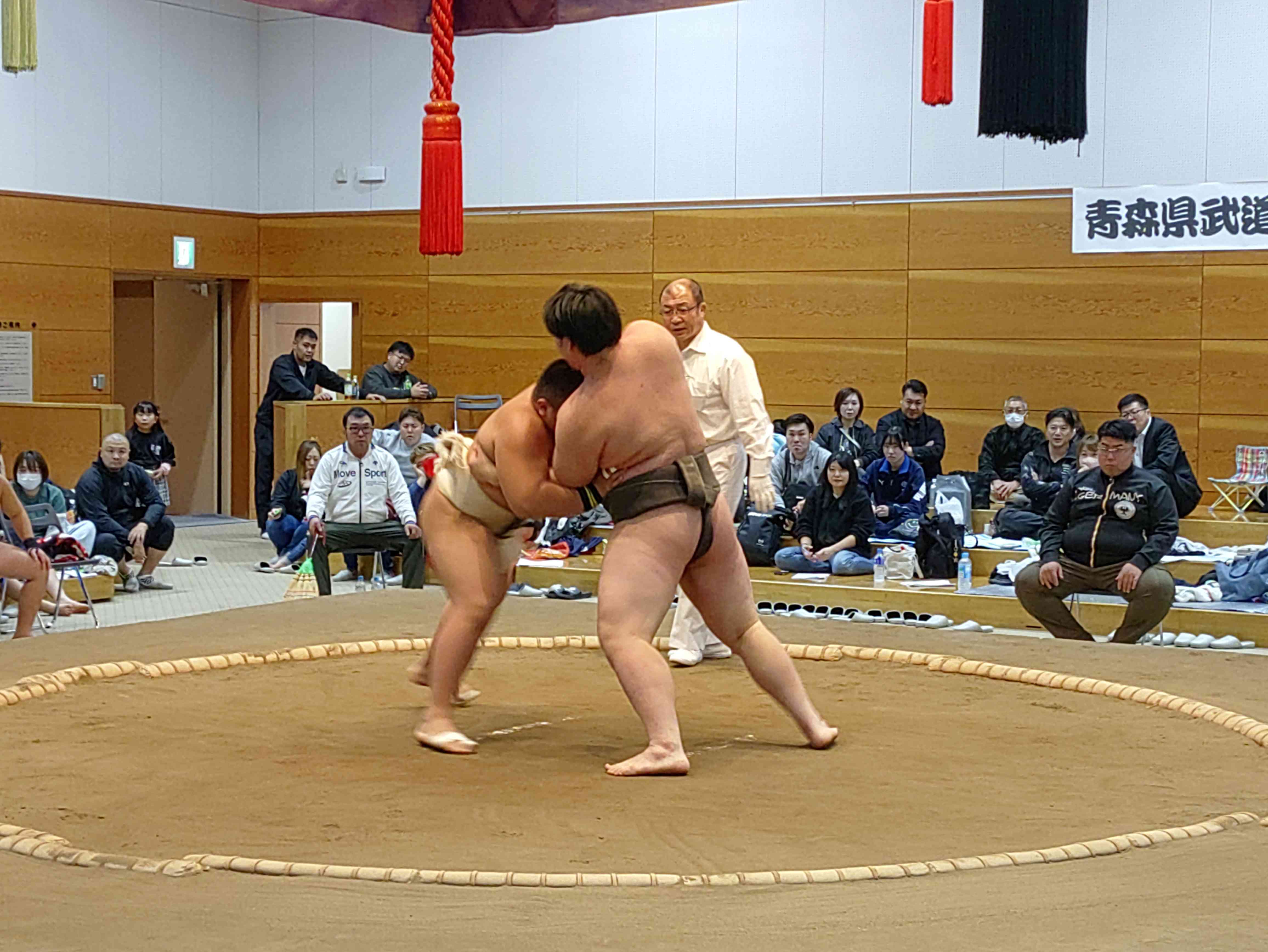第１５回青森県武道館小学生・中学生相撲大会